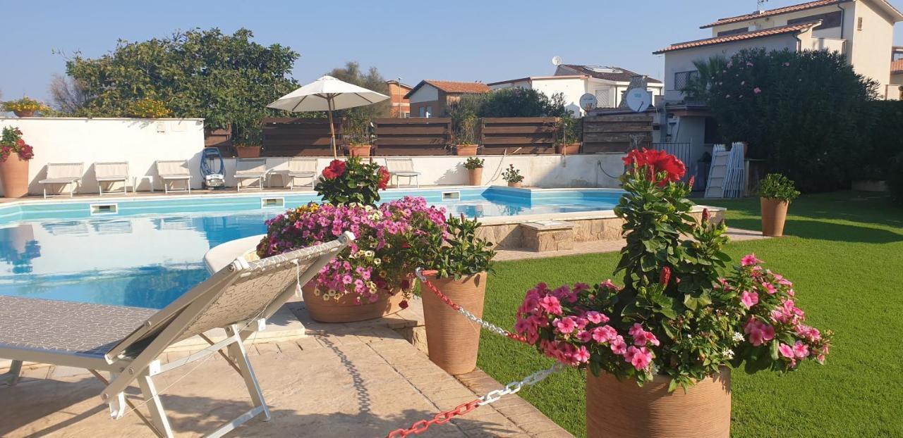 Hotel Corallo Fregenae Luaran gambar