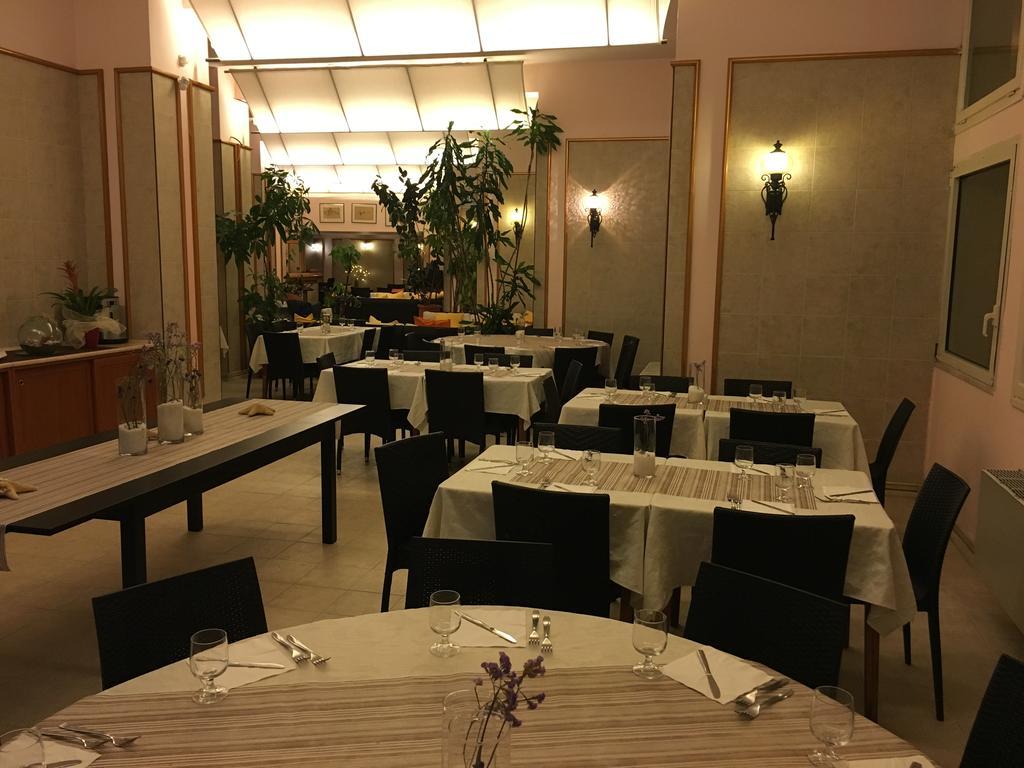 Hotel Corallo Fregenae Luaran gambar